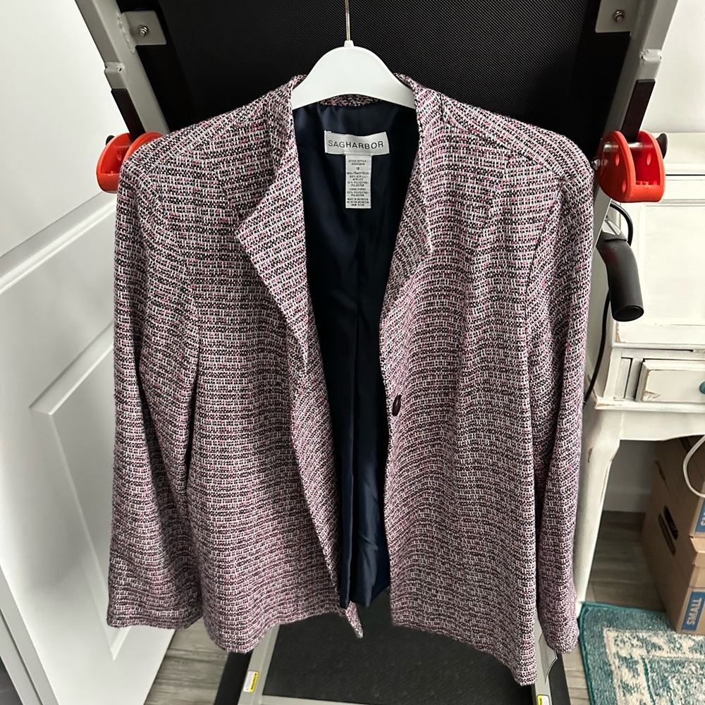 Sag Harbor Women's Blazer in Pink and Black Tweed